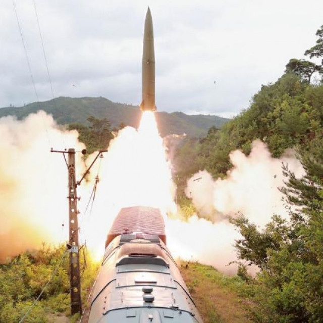 Nedavno je i Sjeverna Koreja testirala ispaljivanje projektila s vlaka