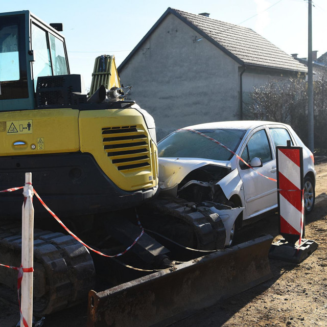 Prometna nesreća u Ulici Kaštel

 