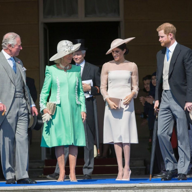 Kralj Charles, kraljica Camilla, princ Harry i Meghan 2018. godine