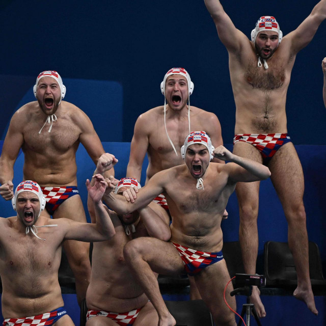 Slavlje hrvatskih vaterpolista nakon ulaska u finale