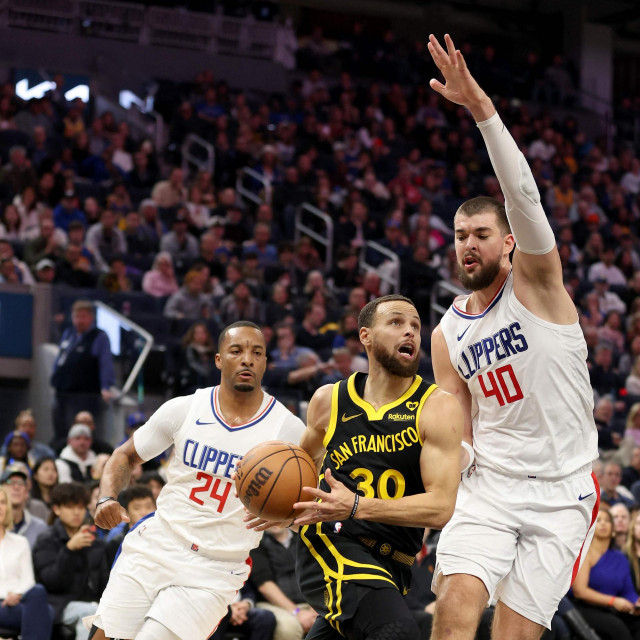 Norman Powell, Stephen Curry i Ivica Zubac
