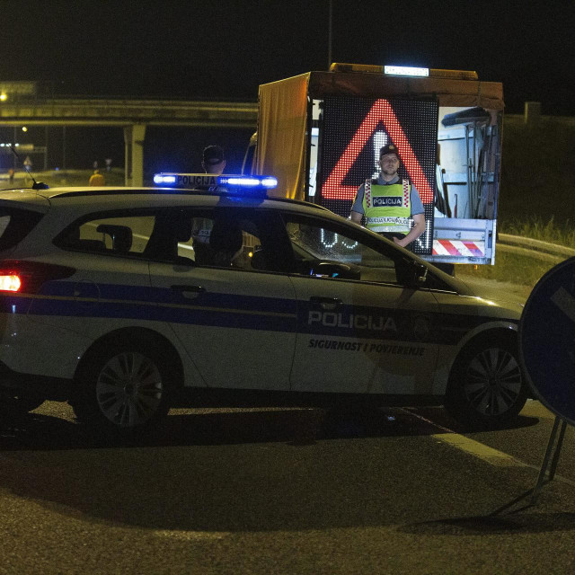 Policijski očevid, blokiran promet (ilustracija)