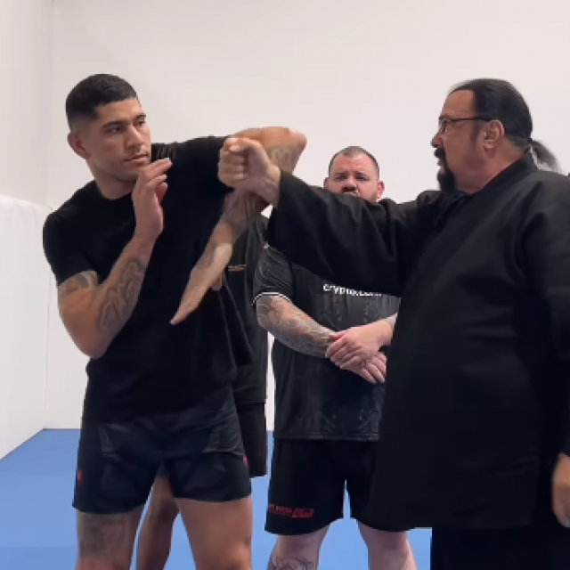 Alex Pereira i Steven Seagal