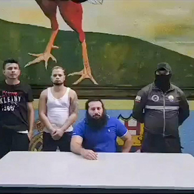 Zloglasni Fito sa društvom iz bande