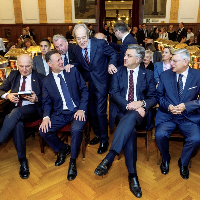 Na fotografiji: Miroslav Šeparović, Gordan Jandroković, Vladimir Šeks, Furio Radin, Andrej Plenković i Željko Reiner