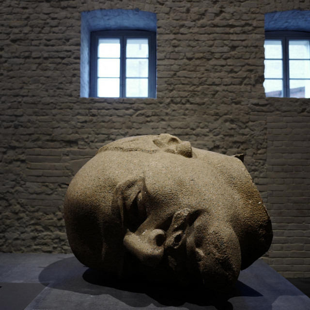 The head of a 19-metre high statue of former Soviet leader Vladimir Lenin is on display at the permanent exhibition ”Unveiled, Berlin and its Monuments” in Berlin‘s Spandau Citadel museum on April 27, 2016. The exhibition illustrates German history through the many monuments and memorials that have appeared in the capital since the early 18th Century.,Image: 282763012, License: Rights-managed, Restrictions:, Model Release: no, Credit line: John MACDOUGALL/AFP/Profimedia
