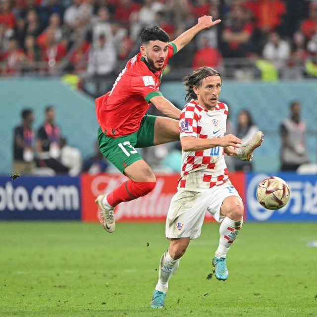 Ilias Chair i Luka Modrić