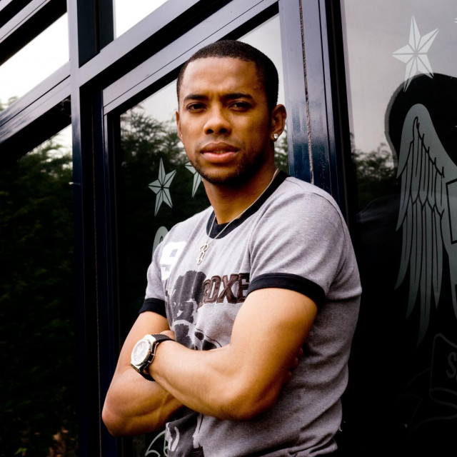 Robinho, Robson de Souza

 