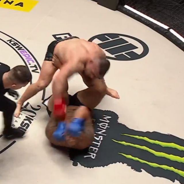 Darko Stošić (gornji) vs. Matheus Scheffel (donji)