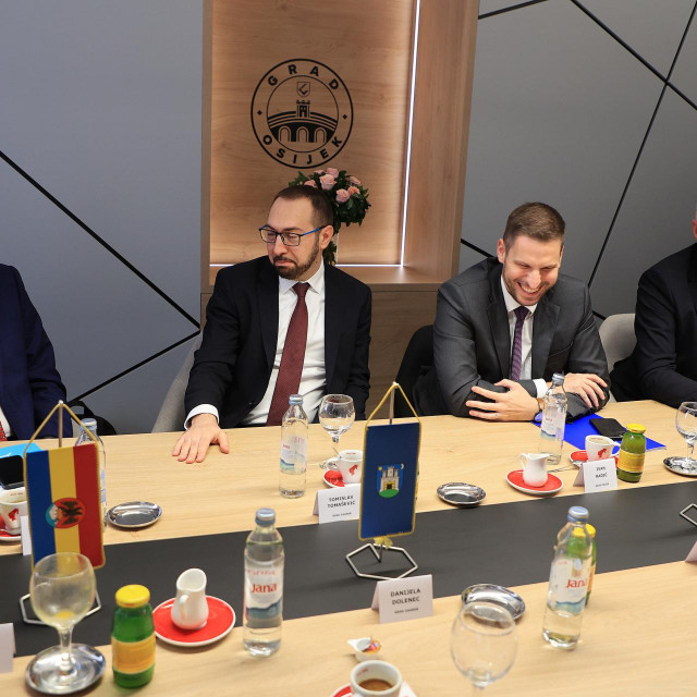 Gradonačelnici Zagreba, Splita, Rijeke i Osijeka Marko Filipović, Ivan Radić, Tomislav Tomašević i Ivica Puljak