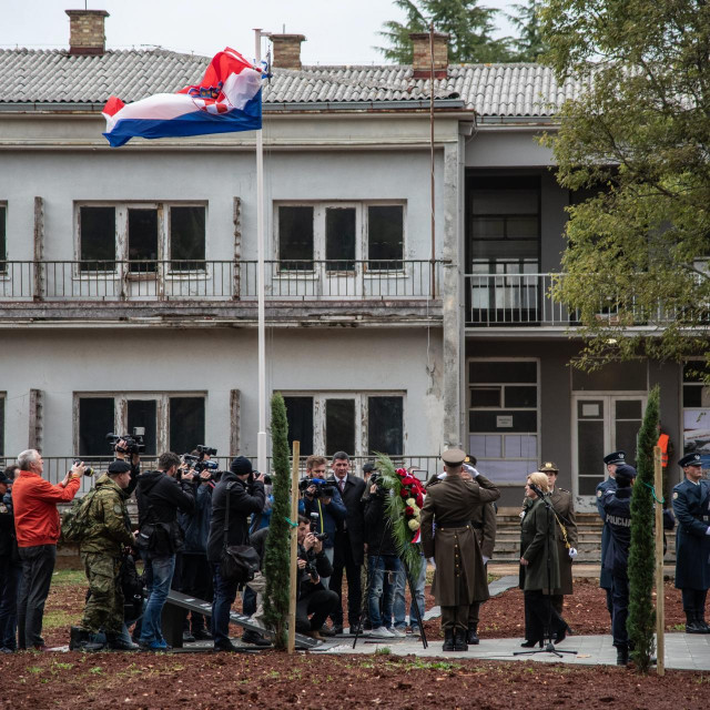 Vojarna Hrvatski branitelji Istre otvorena je 2019.