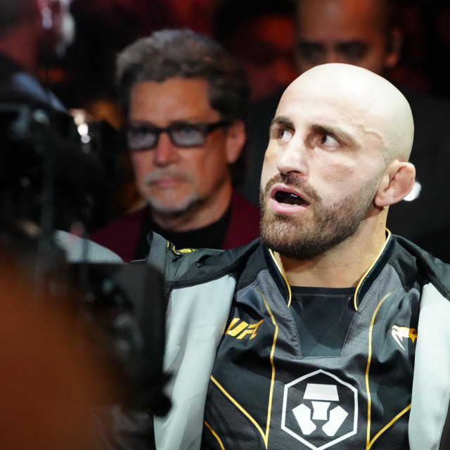 Alexander Volkanovski 