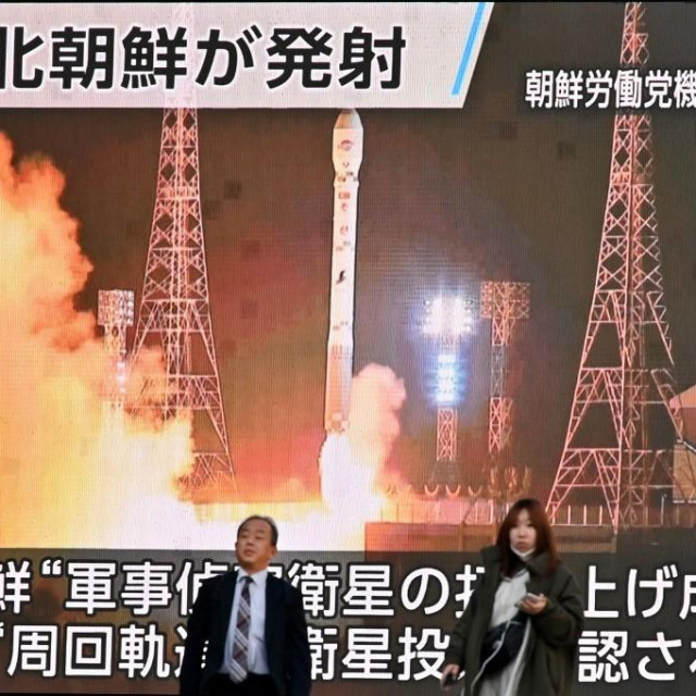 Lansiranje satelita Malligyong-1