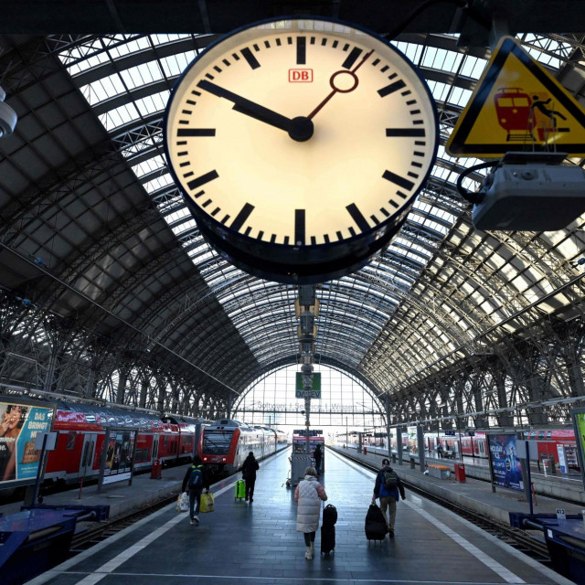 Željezničari štrajkaju