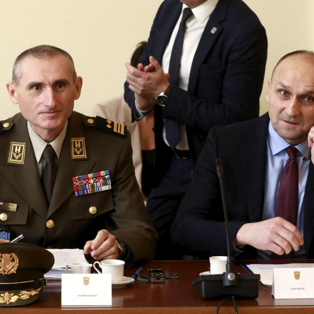 Tihomir Kundid, Ivan Anušić