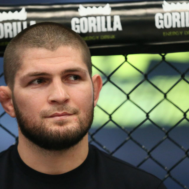  Khabib Nurmagomedov 