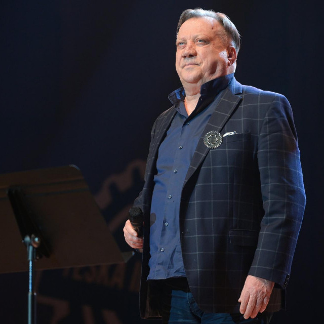Halid Bešlić