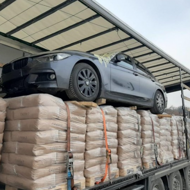 Krijumčari, BMW