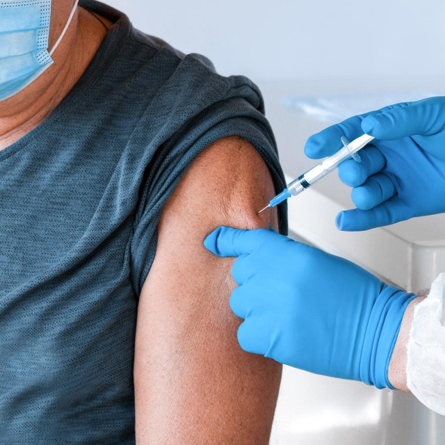 Tri cjepiva su - dovoljna, istaknuli su doktori