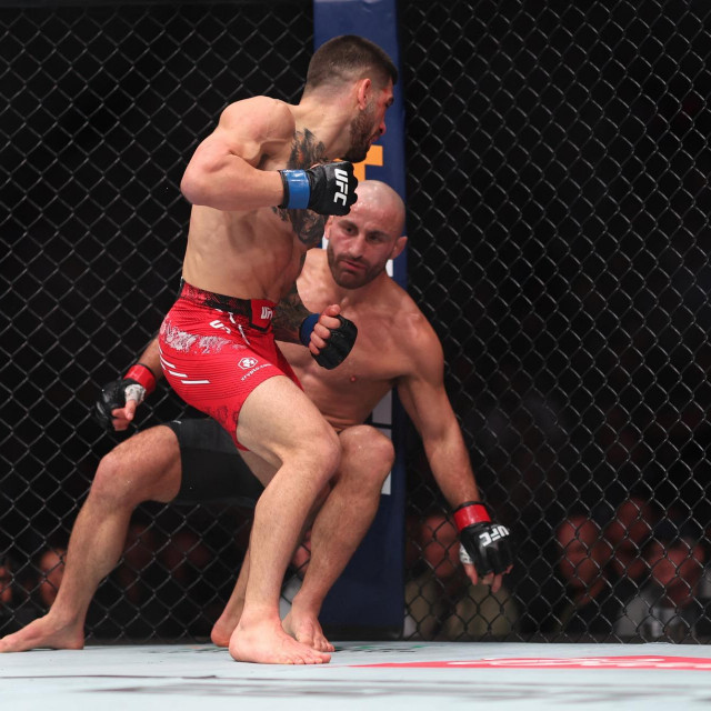 Ilia Topuria vs. Alexander Volkanovski 
