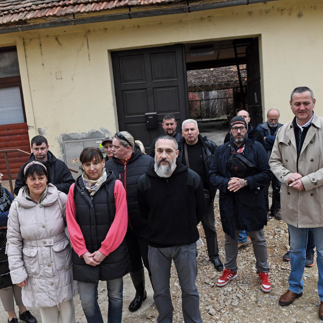 Ogorčeni stanovnici i obrtnici karlovačke Zvijezde
