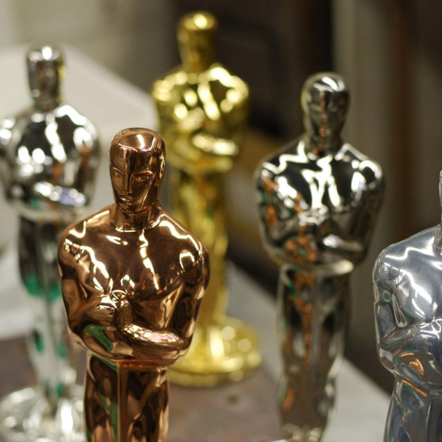 Oscar statue
