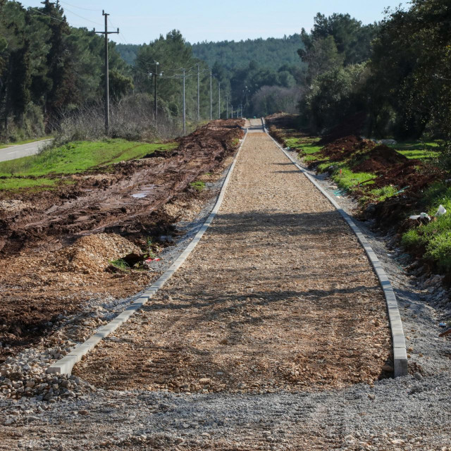 Nova biciklistička staza na potezu Volme - Premantura