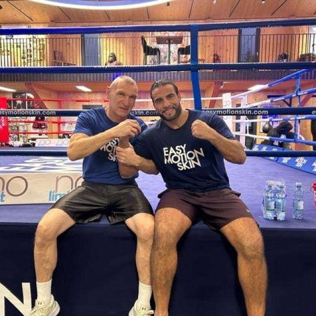 Željko Mavrović (lijevo) i Mahmoud Charr (desno)