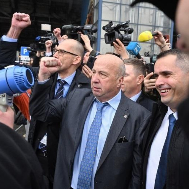 Velimir Zajec, Mirko Barišić