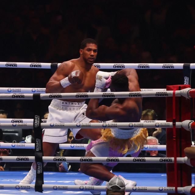 Anthony Joshua i Francis Ngannou