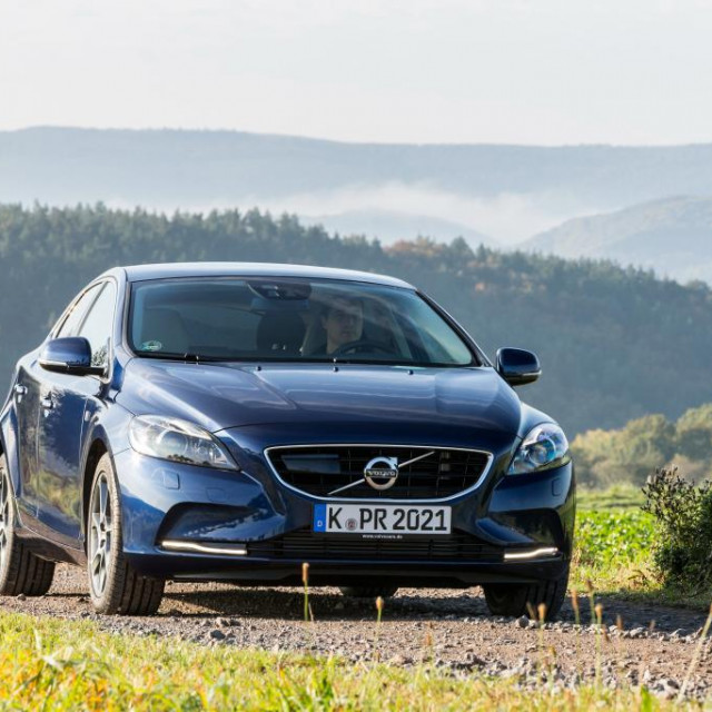 Volvo V40