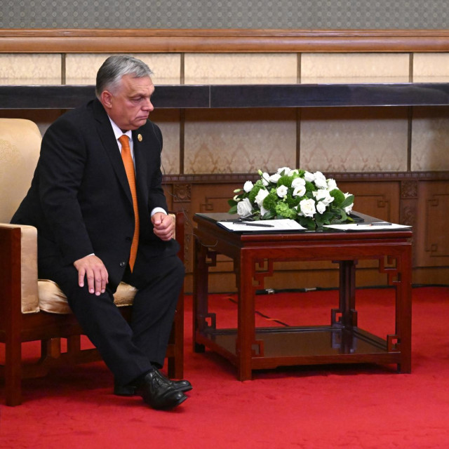 Viktor Orban, Vladimir Putin