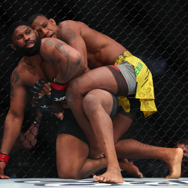 Jailton Almeida vs. Curtis Blaydes