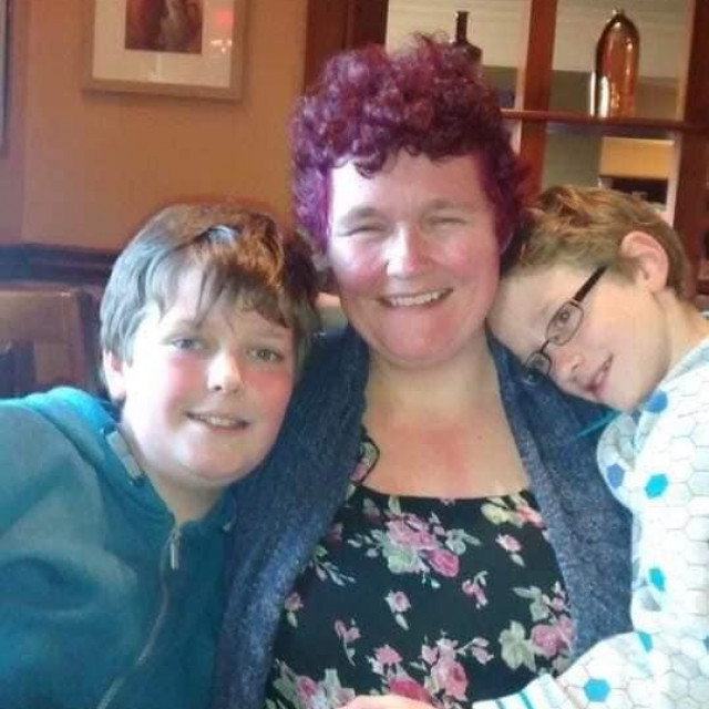 Claire i sinovi Jack i Paul