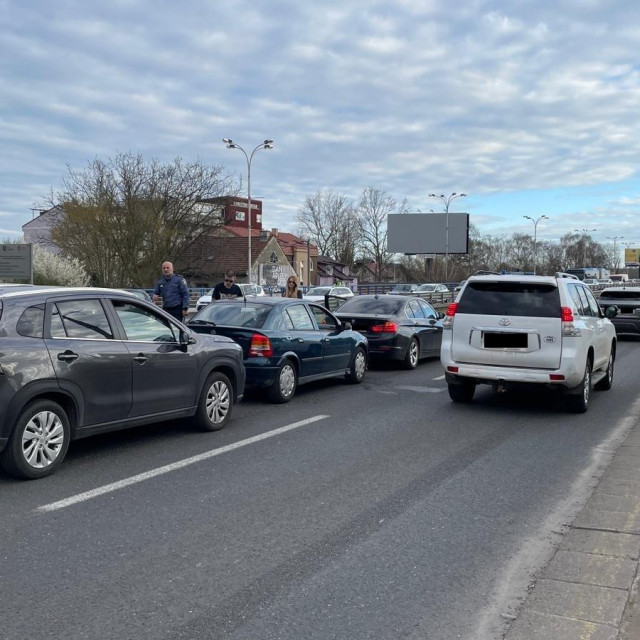 Prometna nezgoda izazvala je prometni kolaps u gradu