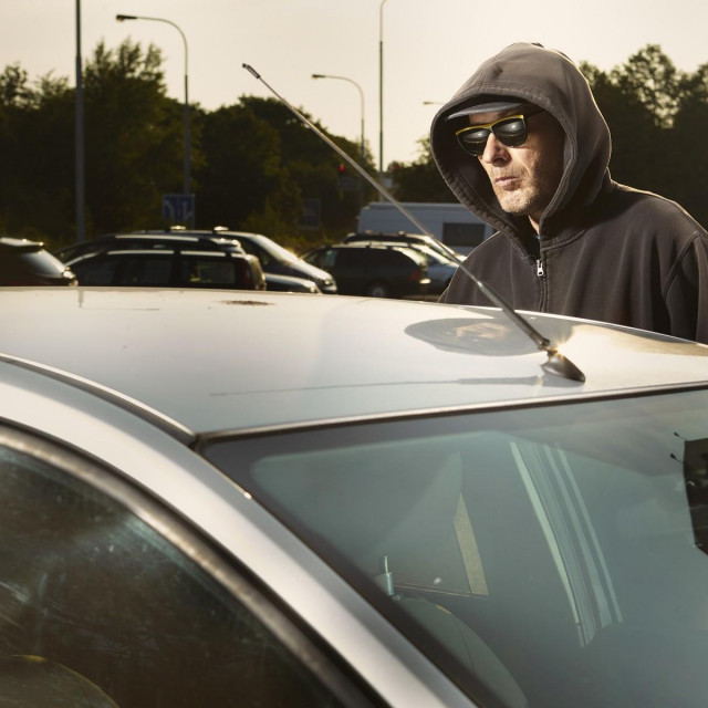 Krađa auta, ilustracija