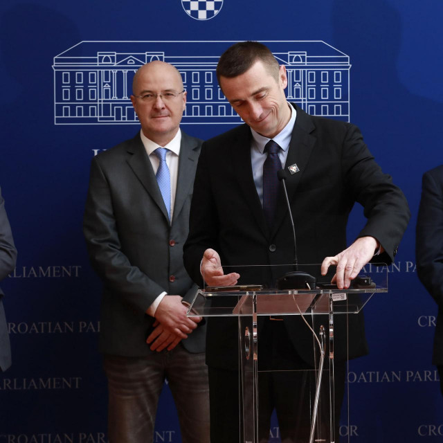 Stipo Mlinarić, Mario RadiĆ, Ivana Penava, Stephen Bartulica