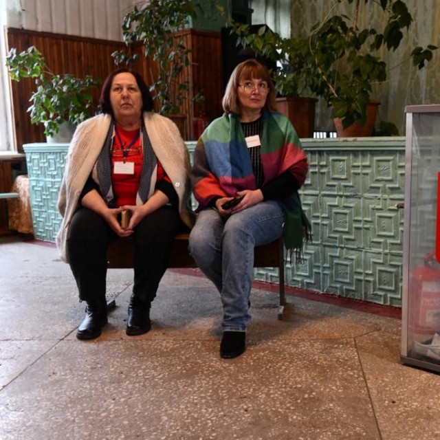 Biračko mjesto u Donjecku u Ukrajini koje je pod ruskom kontrolom