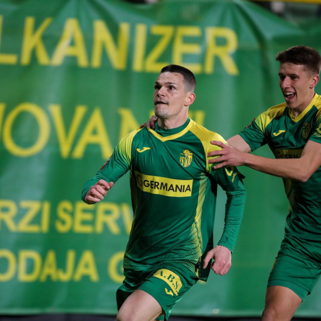 Ante Erceg (lijevo)