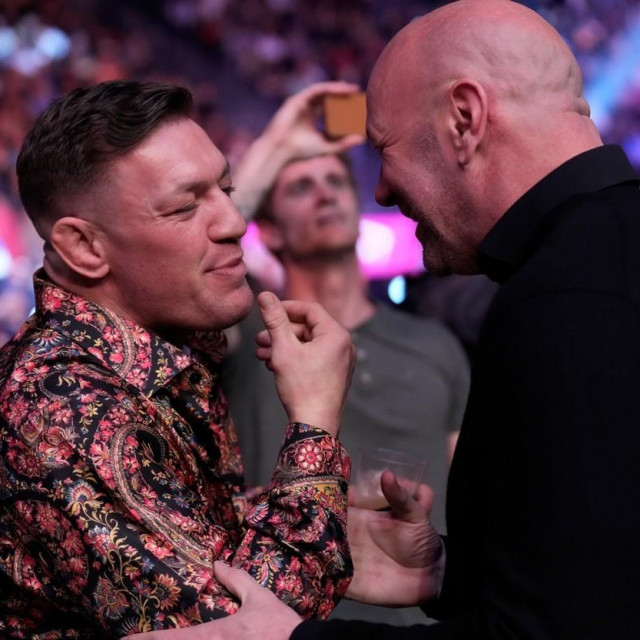  Conor McGregor i Dana White 