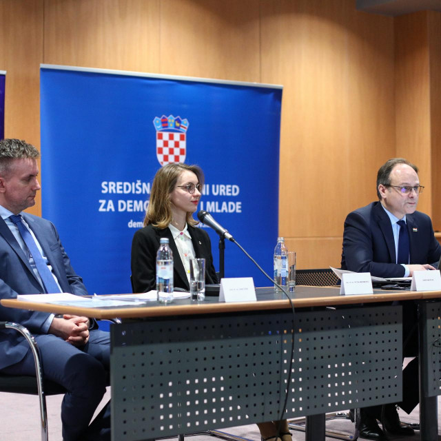 Podatke su predstavili dr. Ivan Čipin i dr. Petra Međimurec sa zagrebačkog Ekonomskog fakulteta, a izaslanik Vlade RH bio je Zvonimir Frka Petešić