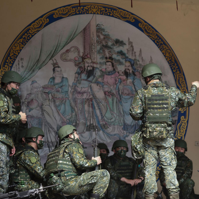 Tajvanski rezervisti na obuci u Hsinchu