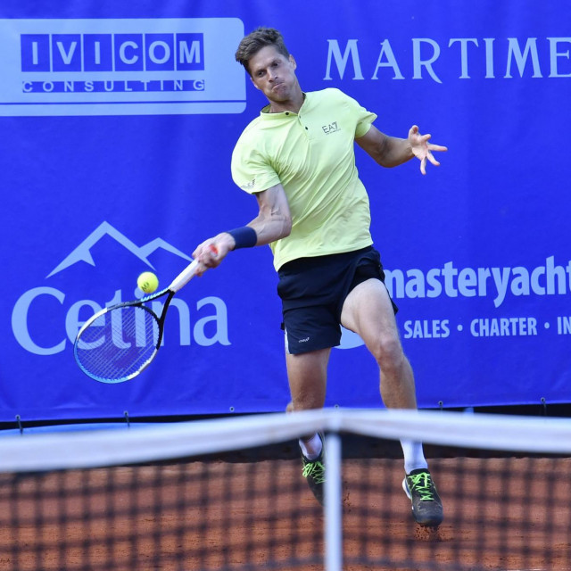 Nino Serdarušić