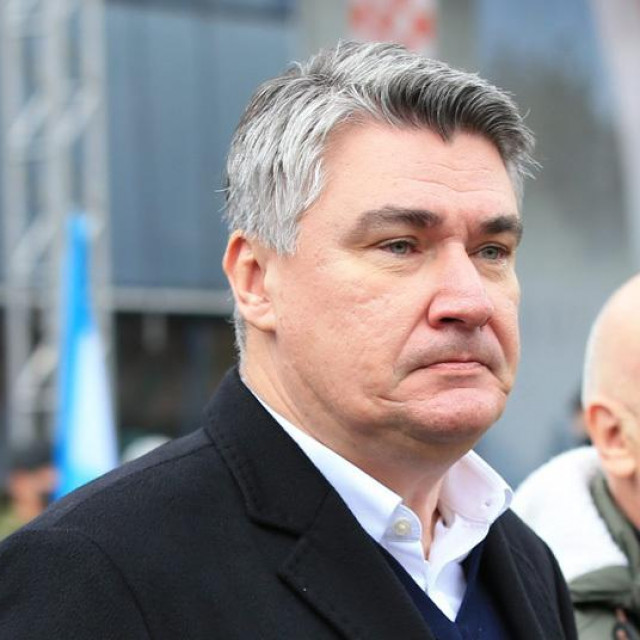 Kako  proći kod desnice kao očit i otvoreni kandidat ljevice koji za sobom vuče lokomotivu od Sandre Benčić preko Kreše Beljaka i Dalije Orešković do Anke Mrak Taritaš, sve redom velikih ”ljubimaca” desnice