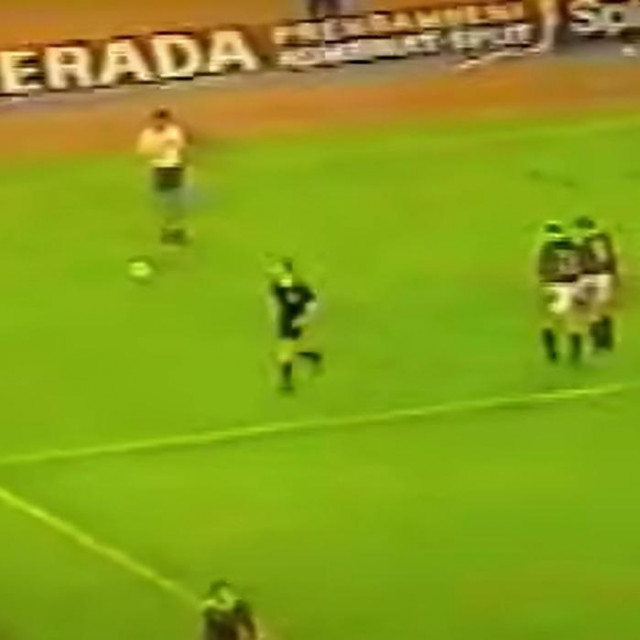 Baka Slišković; gol iz slobodnjaka