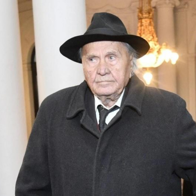 Josip Manolić