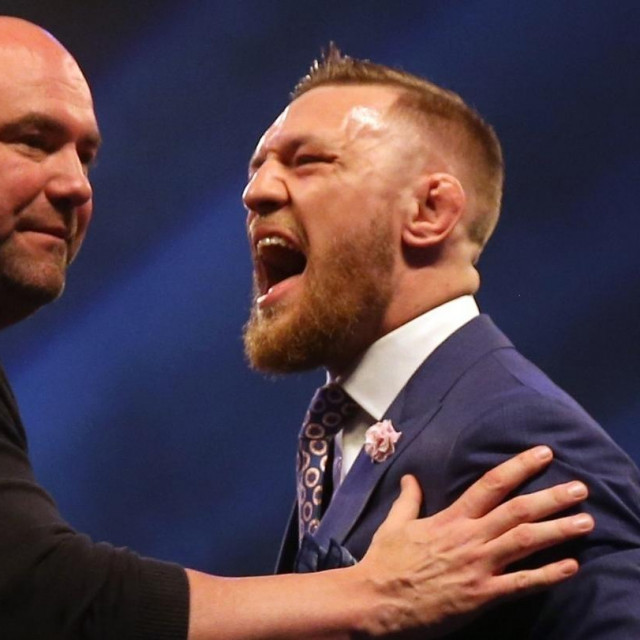 Dana White i McGregor
