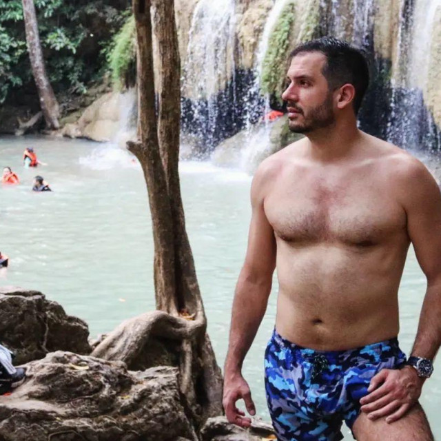 Boris Rogoznica na Tajlandu