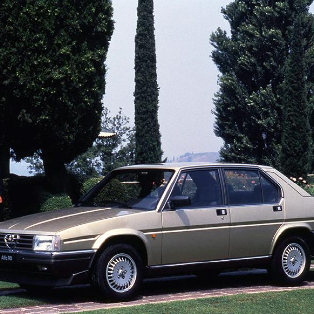 Alfa 90