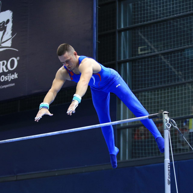 Tin Srbić